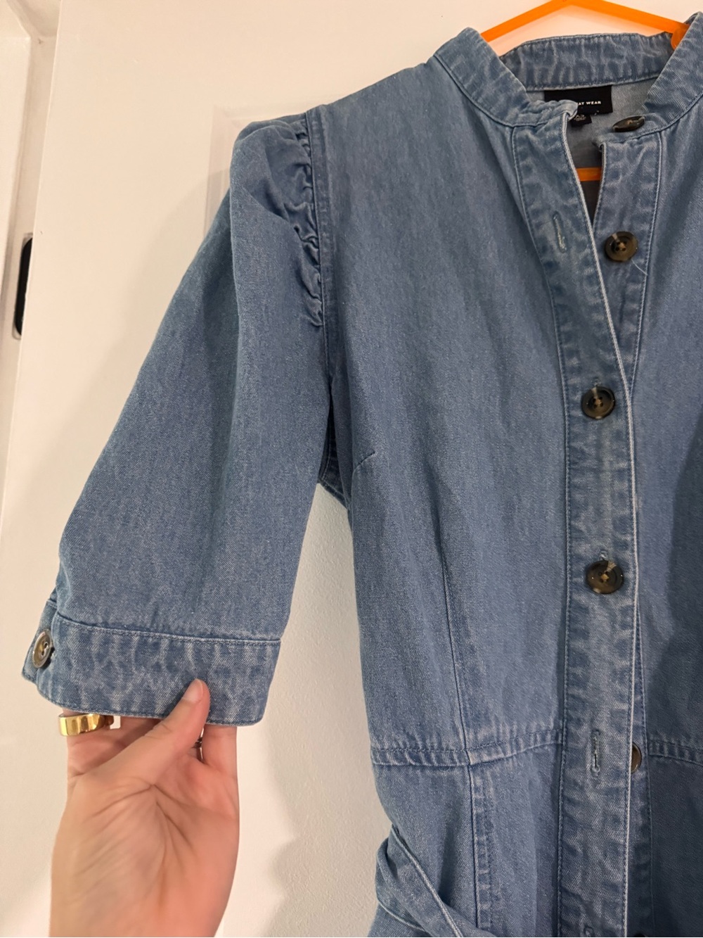 Who What Wear Light Blue Denim Midi Dress with Self Tie Waist - Picture 4 of 4